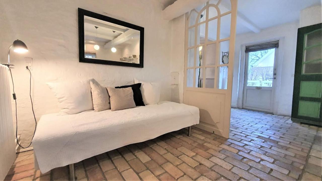 أودنسه Store Ejlstrup Bed & Breakfast المظهر الخارجي الصورة
