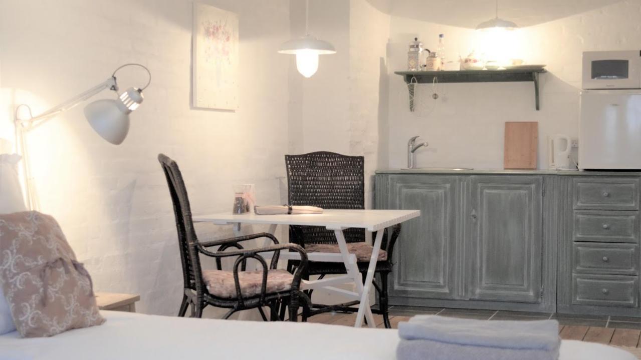 أودنسه Store Ejlstrup Bed & Breakfast المظهر الخارجي الصورة