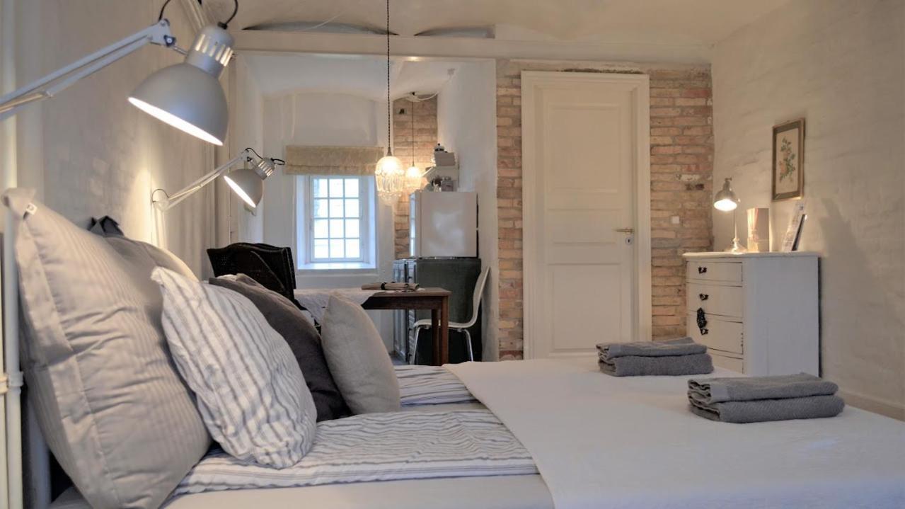 أودنسه Store Ejlstrup Bed & Breakfast المظهر الخارجي الصورة